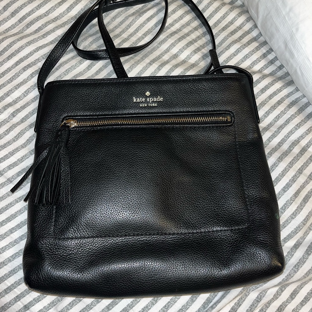 Kate Spade Crossbody ♠️